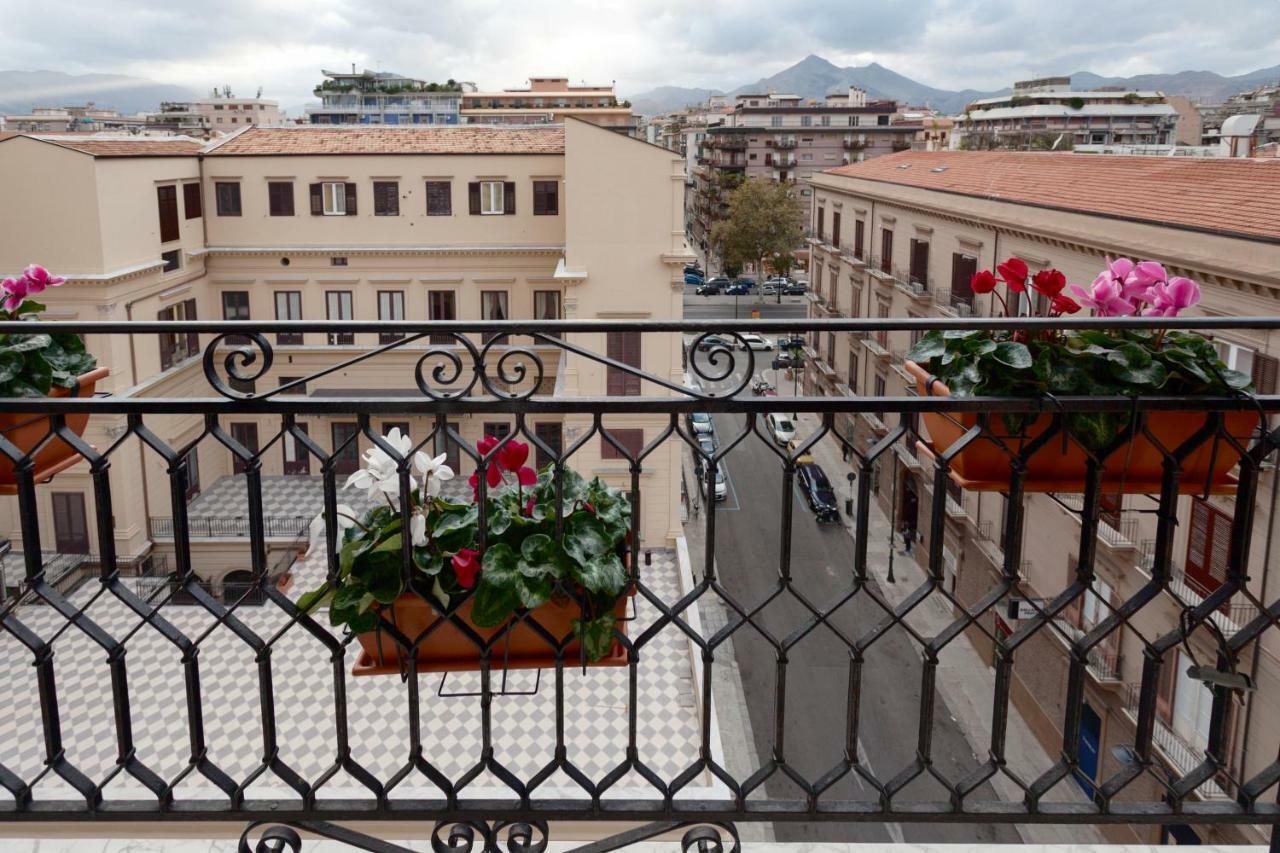 Luxury Apartment * Immo'S House* Palermo Buitenkant foto
